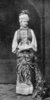 Helena Modjeska as Adrienne Lecouvreur-Photo-B&W-Resized.jpg (104023 bytes)